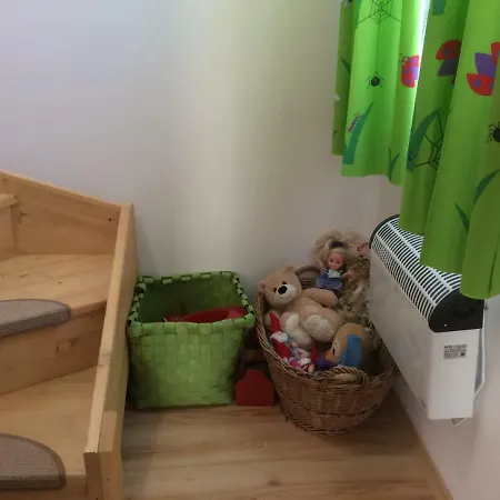 Ifjusag Nyaralo * Poroszlo