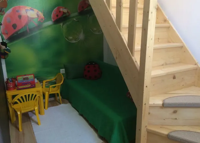 בית נופש Ifjusag Nyaralo