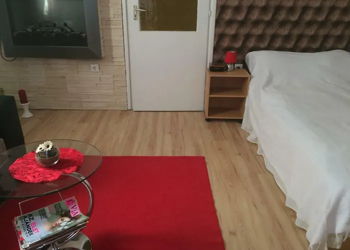 בית נופש Ifjusag Nyaralo *